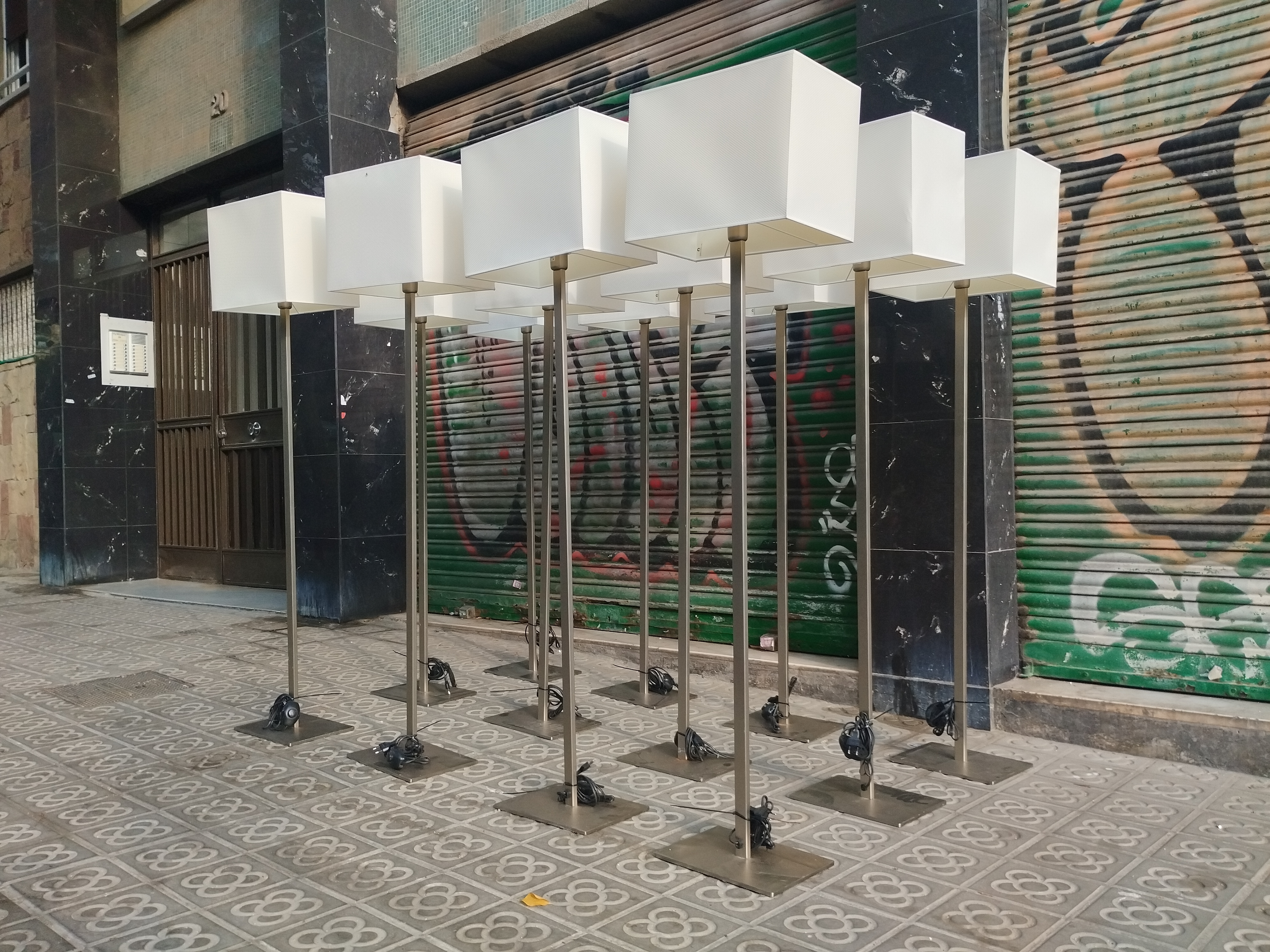 lampara pie 130-157x30-40x22-24 12u